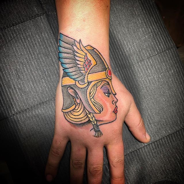 Keys on Kites Tattoo & Gallery TattooMenu