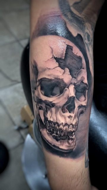 Tattoo uploaded by Layla Smith  Amy Lee Tom Fooleries Instagram  aleekatz February 2019  Tattoodo