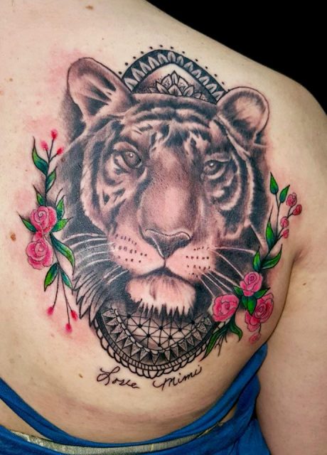 10 Womens Feminine Tiger Tattoo Ideas That Will Blow Your Mind  alexie