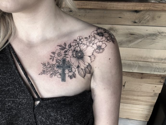 cross tattoos for girls on shoulder