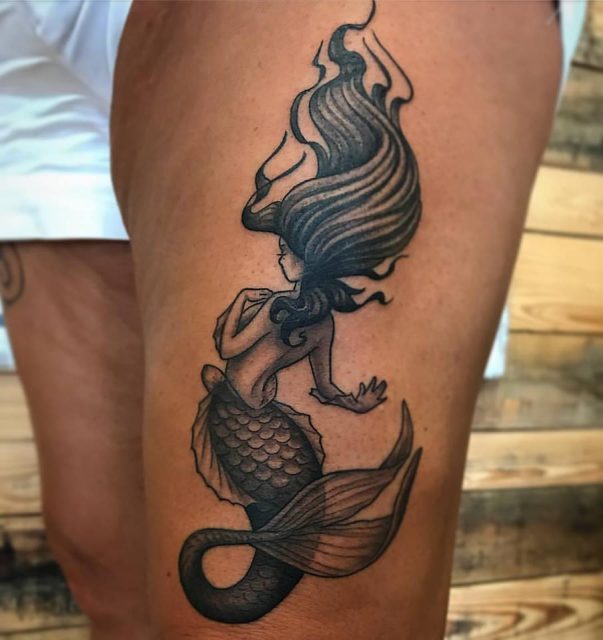 Alexis Skyy Mermaid Thigh Tattoo | Steal Her Style