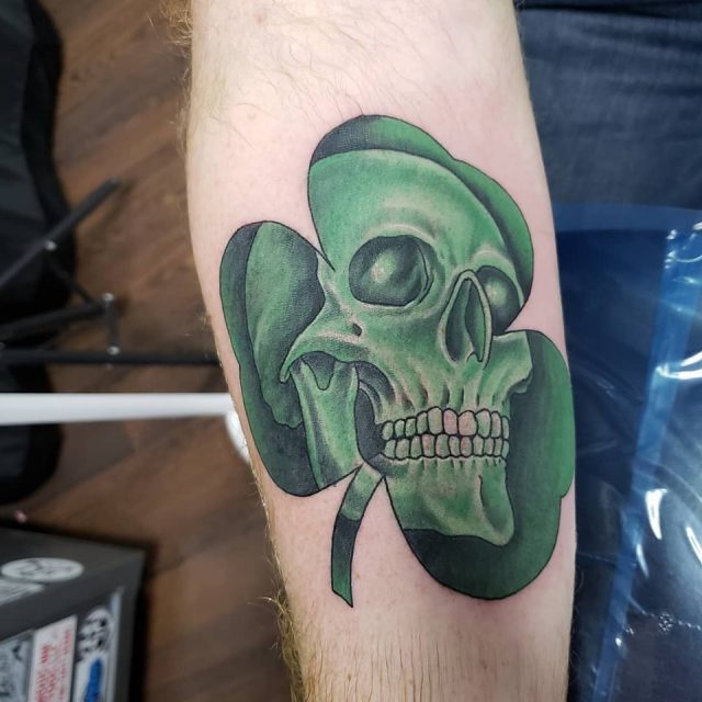 Shamrock and Skulls Tattoo by PsychoBunni on DeviantArt